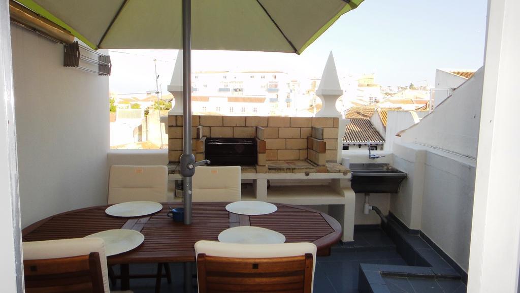 Casa Amarela Guesthouse Lagos Quarto foto
