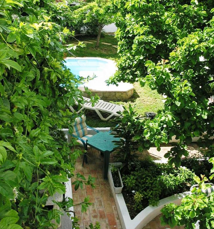 Casa Amarela Guesthouse Lagos Quarto foto