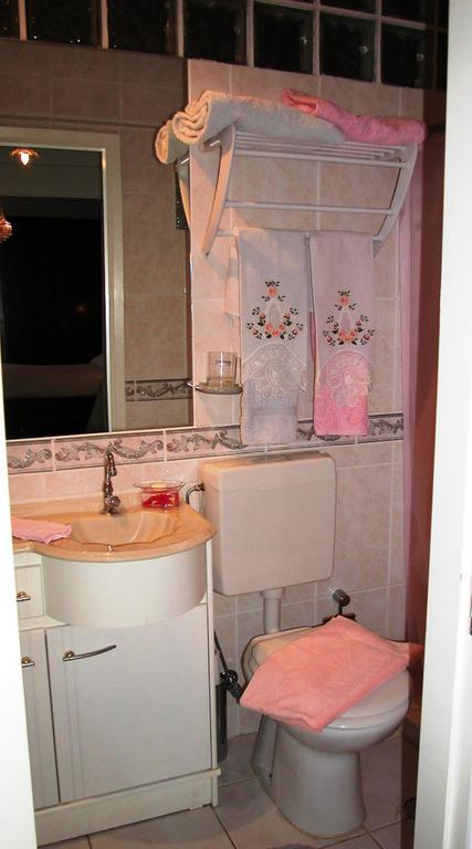 Casa Amarela Guesthouse Lagos Quarto foto
